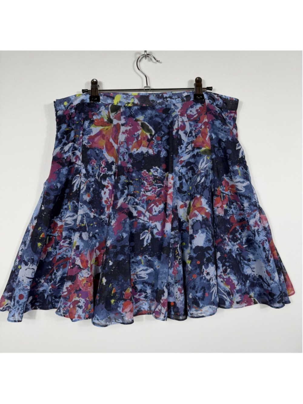 Ralph Lauren Women's Lined Tiered Ruffle Floral Skirt Women's Size 12 - Picture 4 of 12